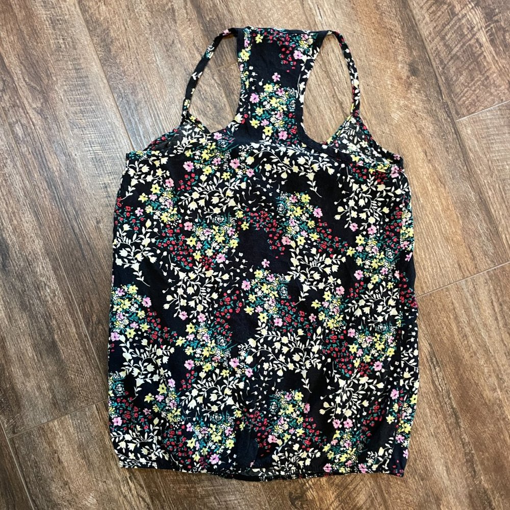 Julie's Closet Medium Black Vintage Ruffle Neck Racerback Floral Tank - Picture 3 of 3